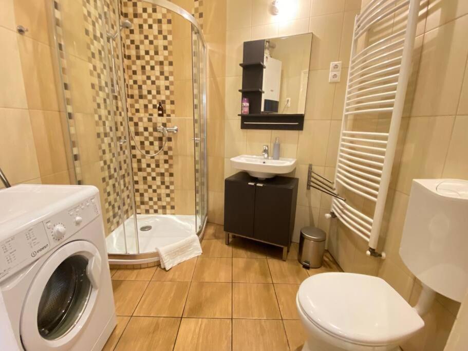 Orangehomes One Bedroom Comfy Apartment Budapest Bagian luar foto